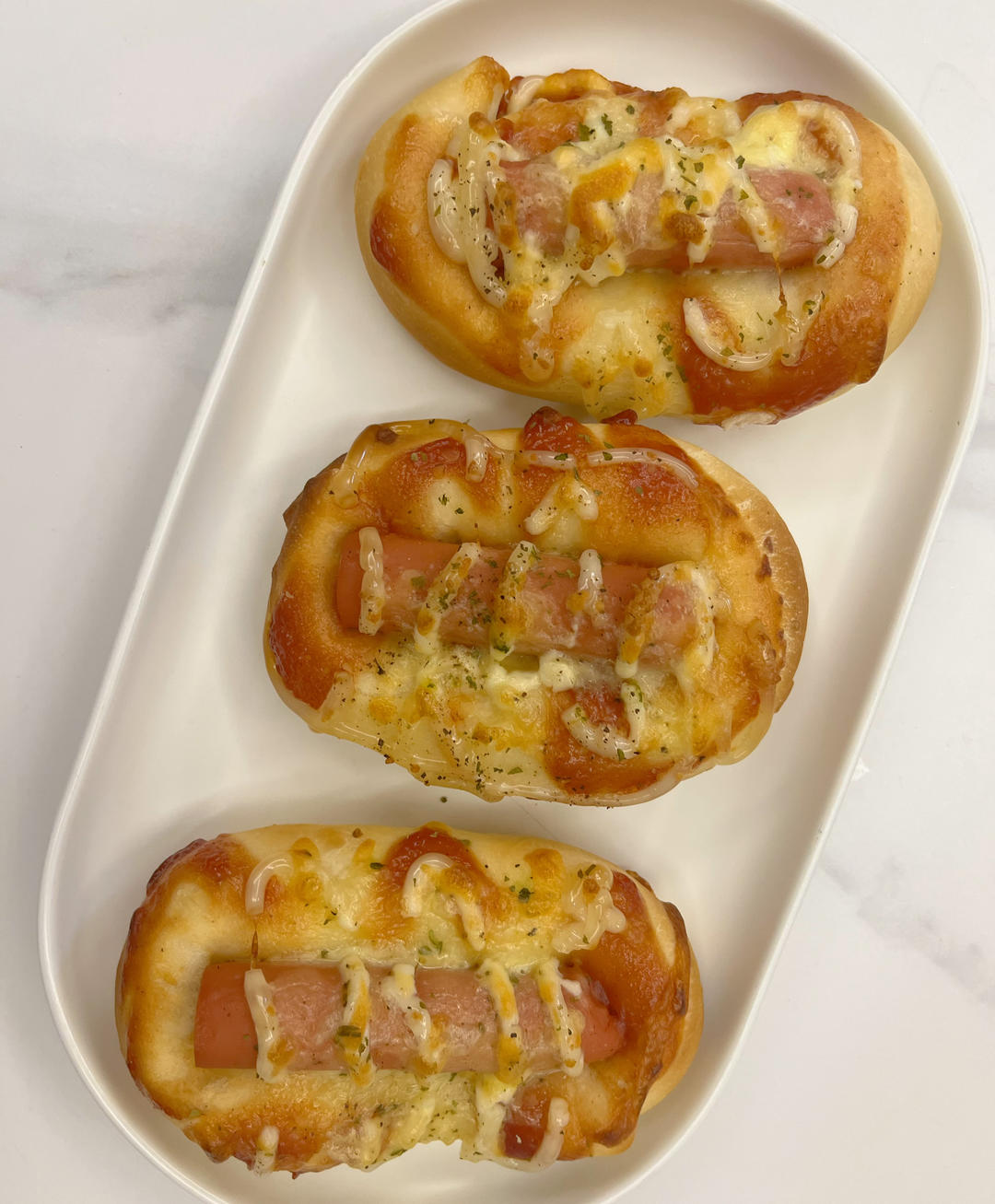 一个面团撑起一家店的台式面包—香肠面包