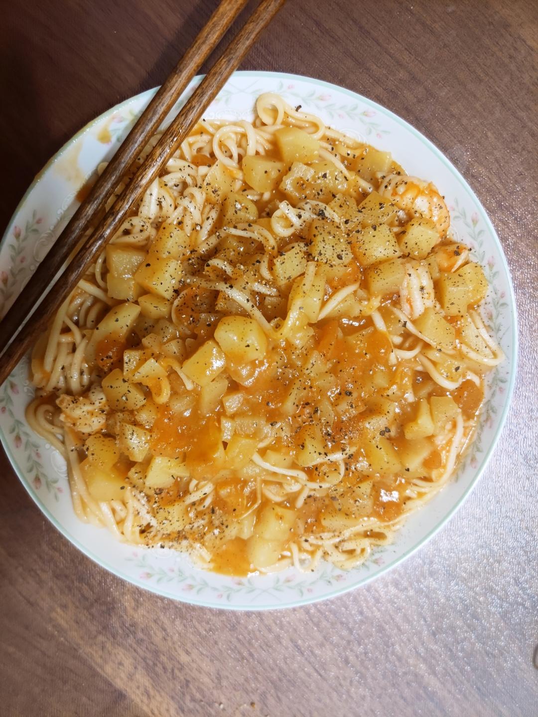 番茄土豆焖面