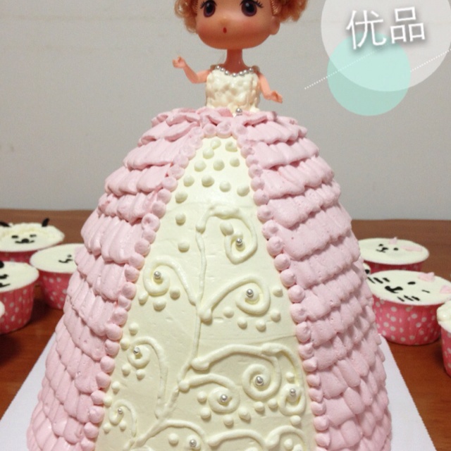 芭比娃娃蛋糕
