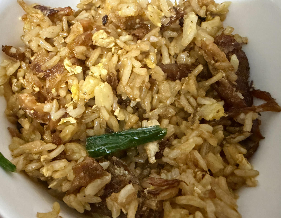 豆豉鲮鱼炒饭