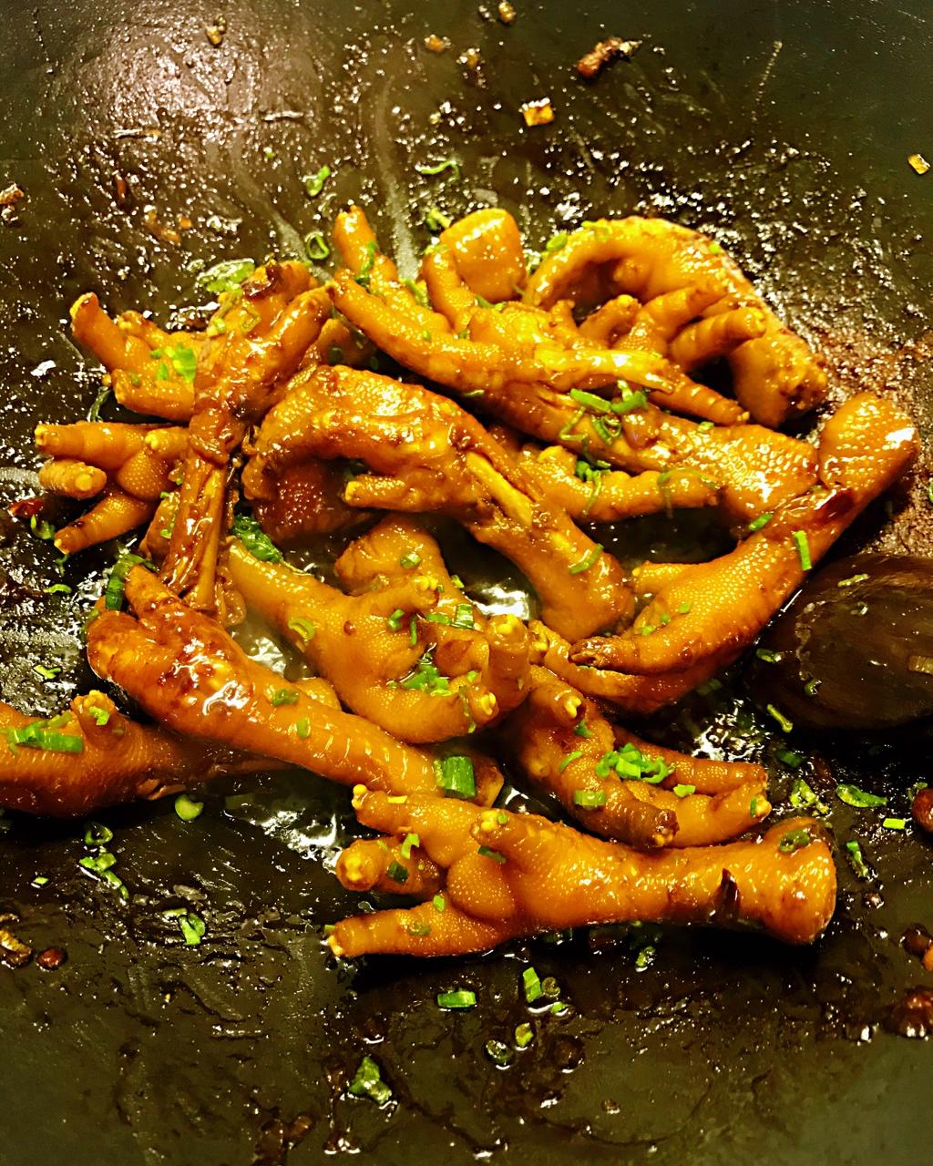 香辣烧鸡爪
