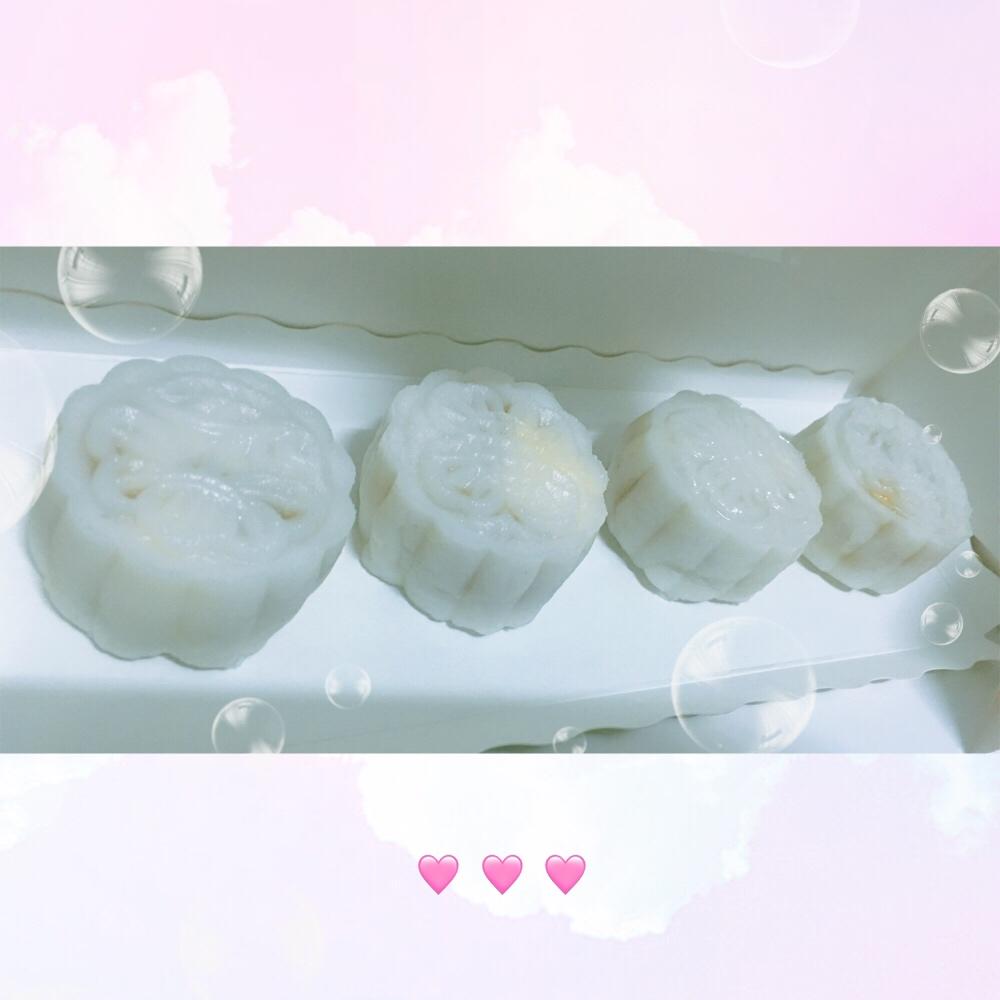 榴莲冰皮月饼