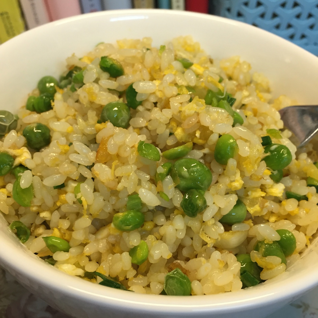 香肠豌豆炒饭（奶香蟹酱味）