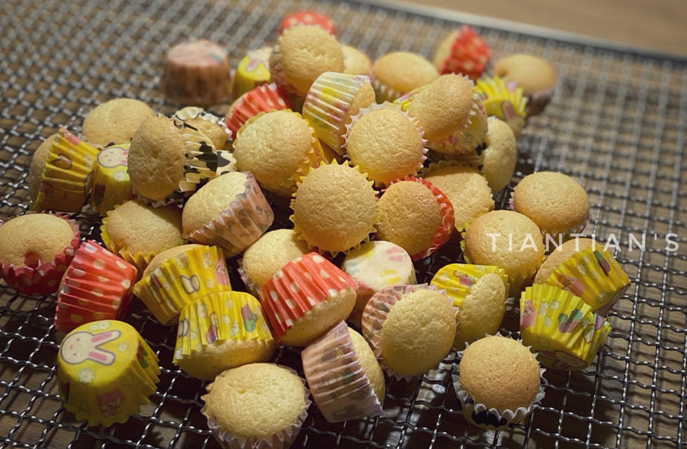 酸奶戚风 ❘ 小蛋糕