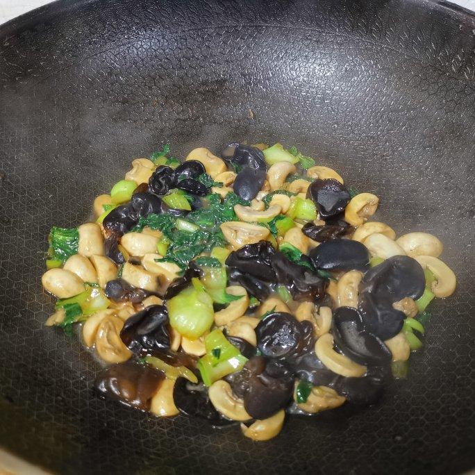 红烧蘑菇/炒口蘑