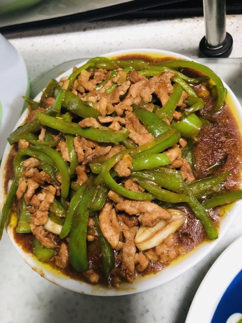 下饭神菜--青椒肉丝