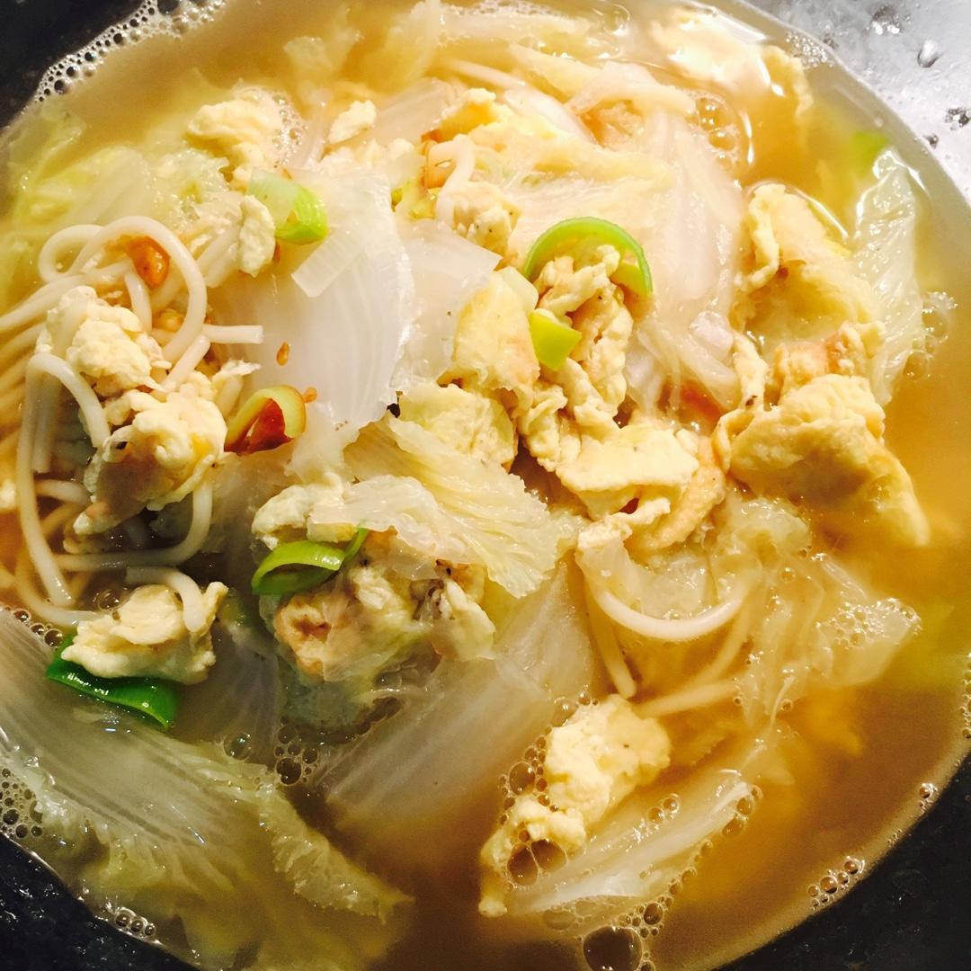 鸡蛋白菜汤(泡蛋白汤)
