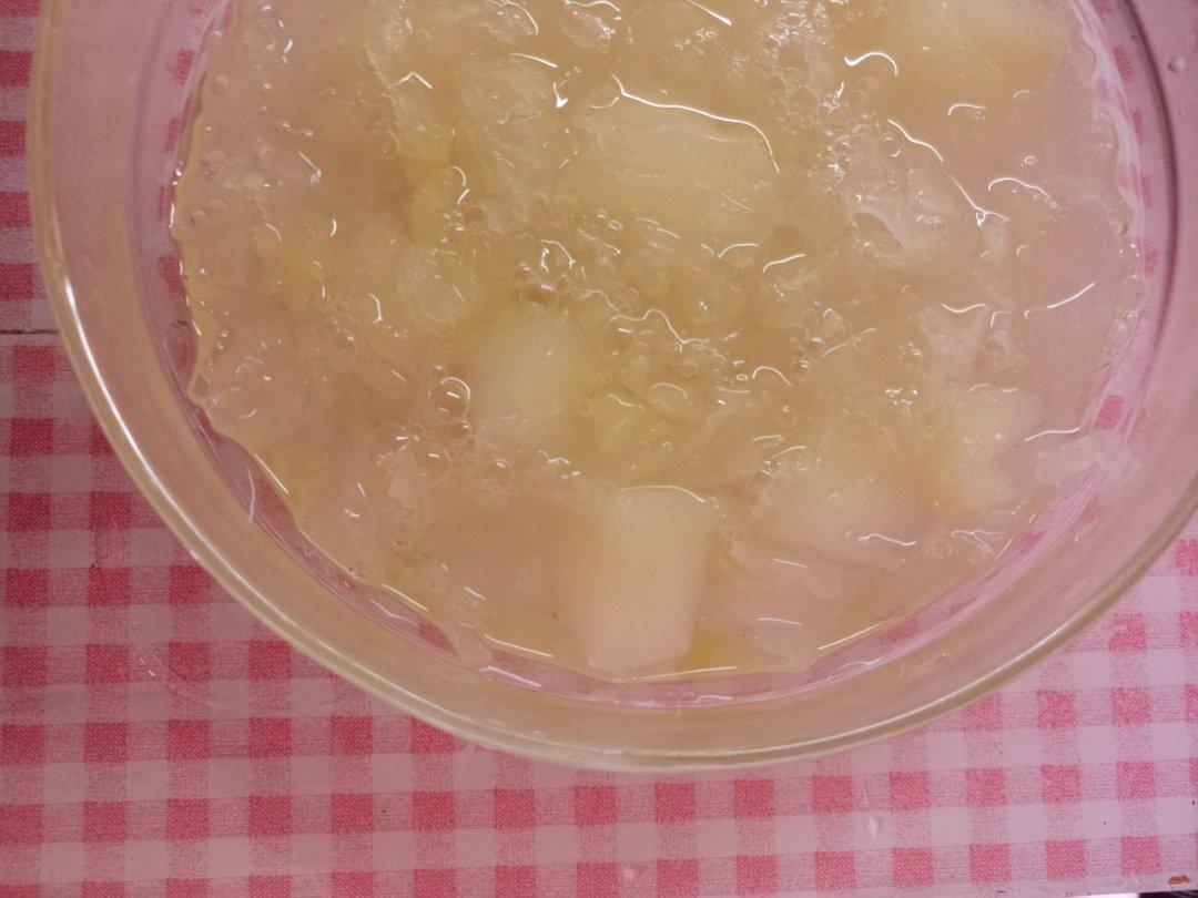冰糖银耳梨汤