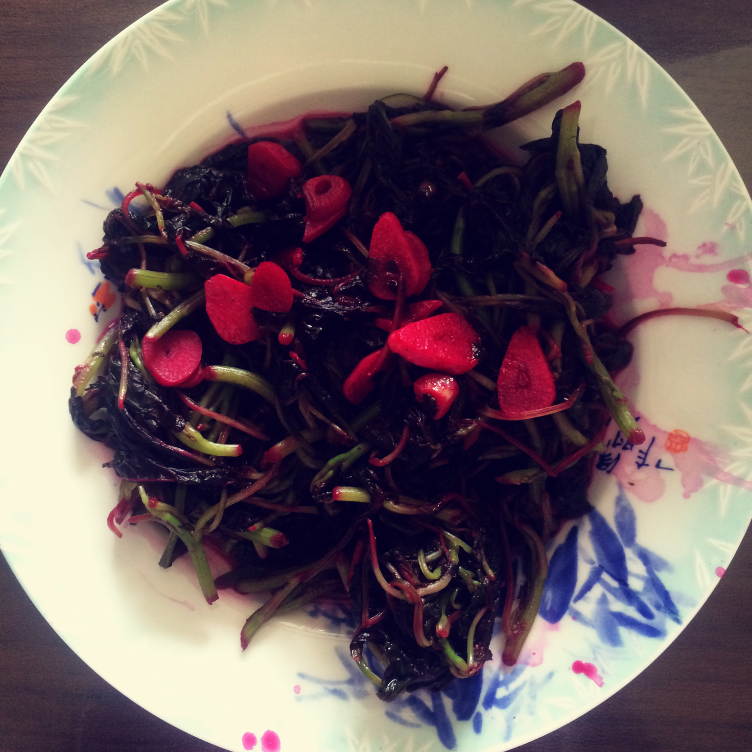 蒜茸炒红苋菜