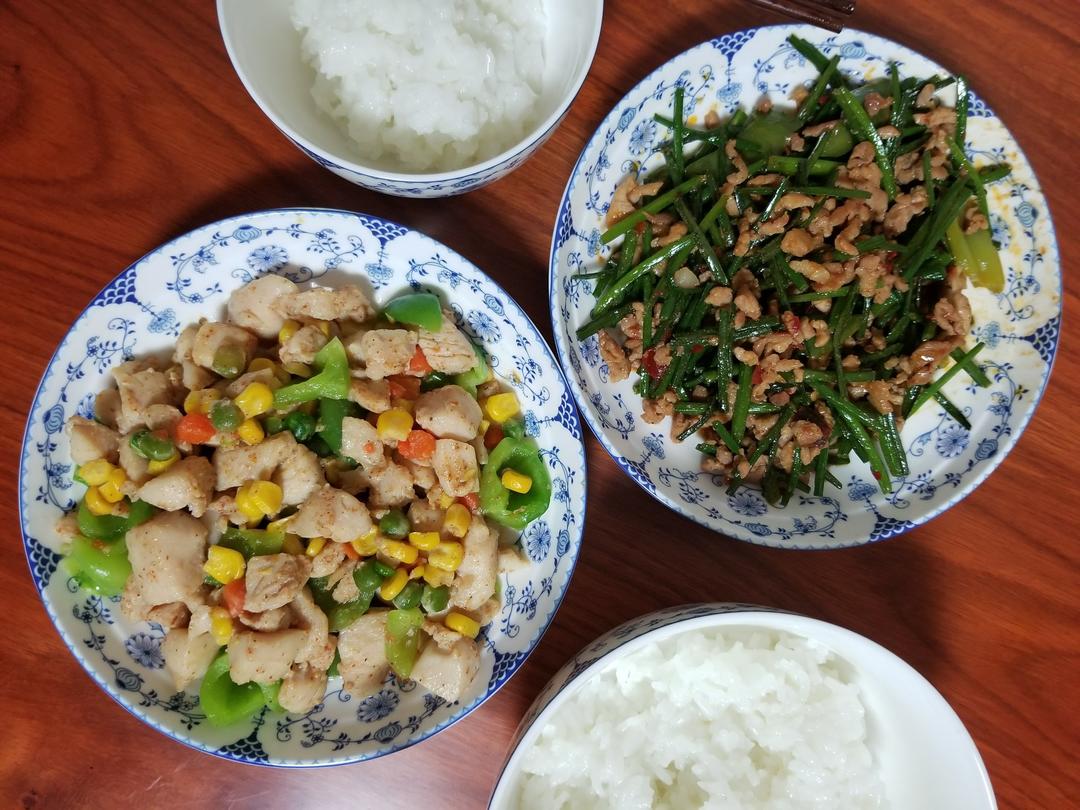 韭菜苔炒肉丝