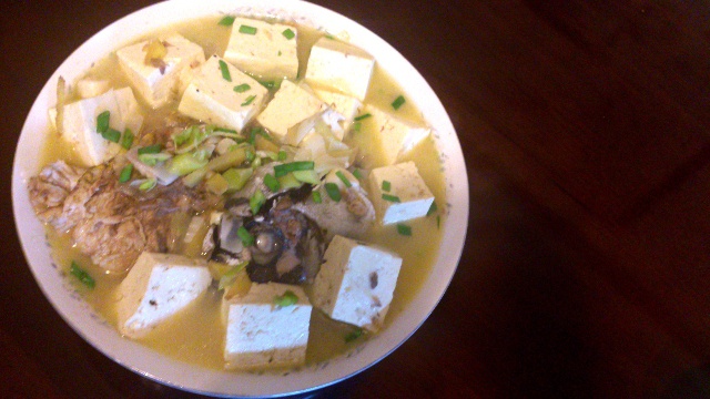 豆腐土豆炖鲤鱼