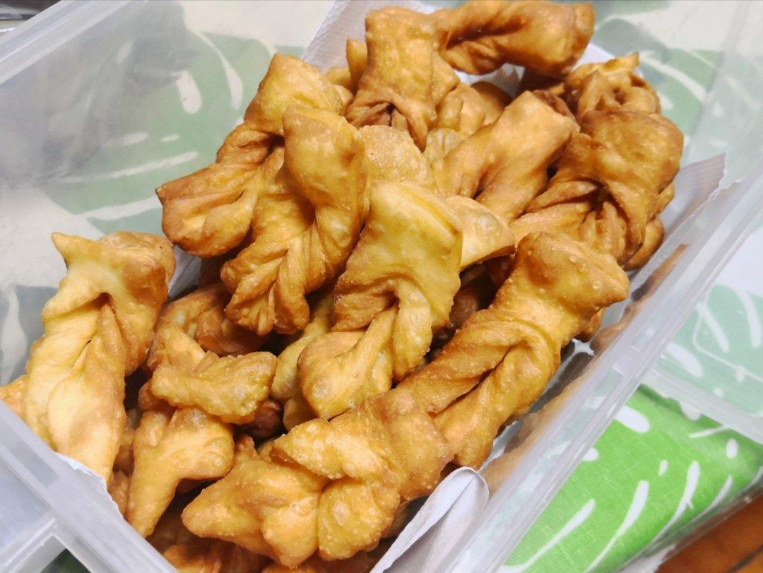 木卫十做的炸咸套环