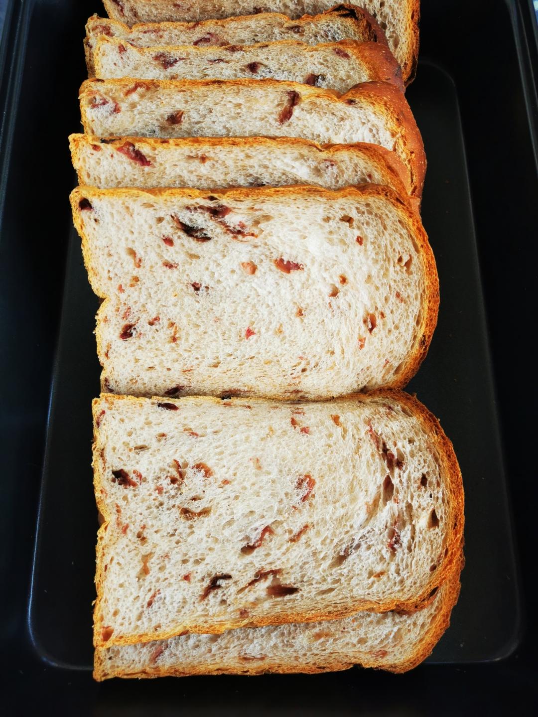 色与香同赋的玫瑰吐司