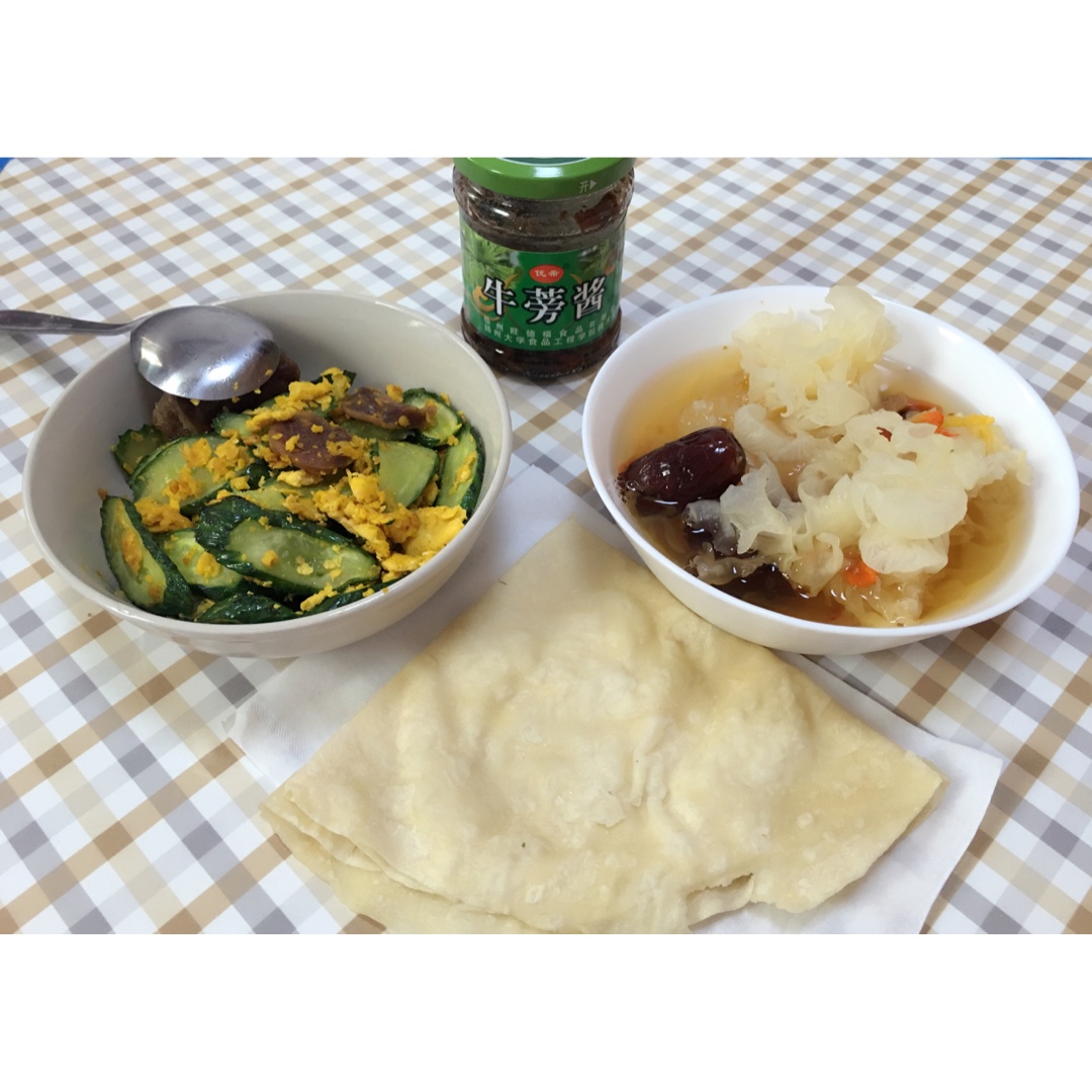 黄瓜炒鸡蛋