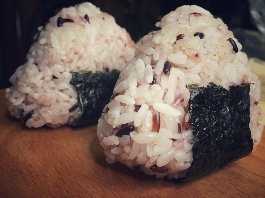 紫菜卷寿司