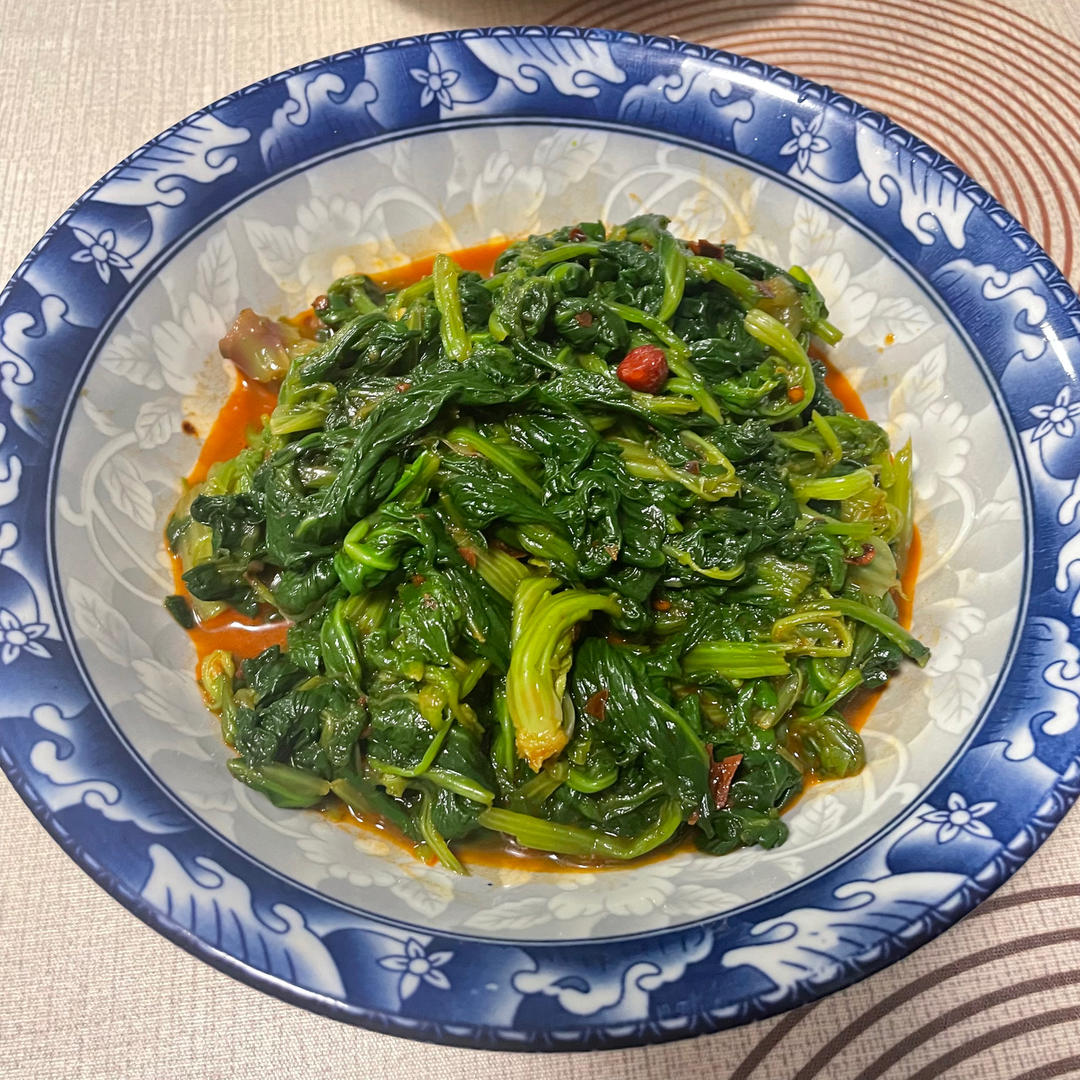 凉拌菠菜