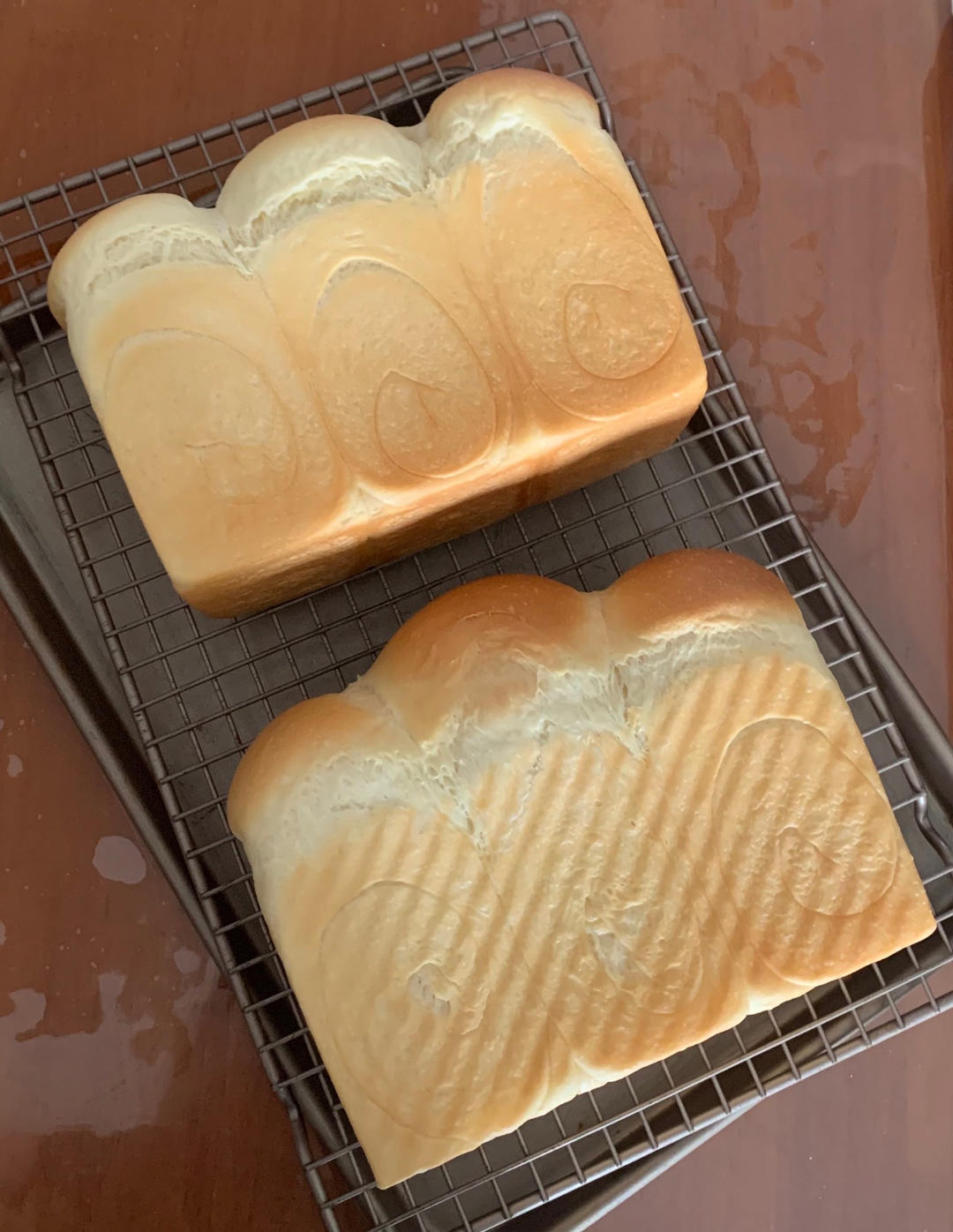 烫种鲜奶吐司