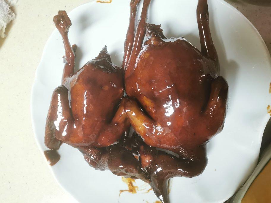红烧乳鸽