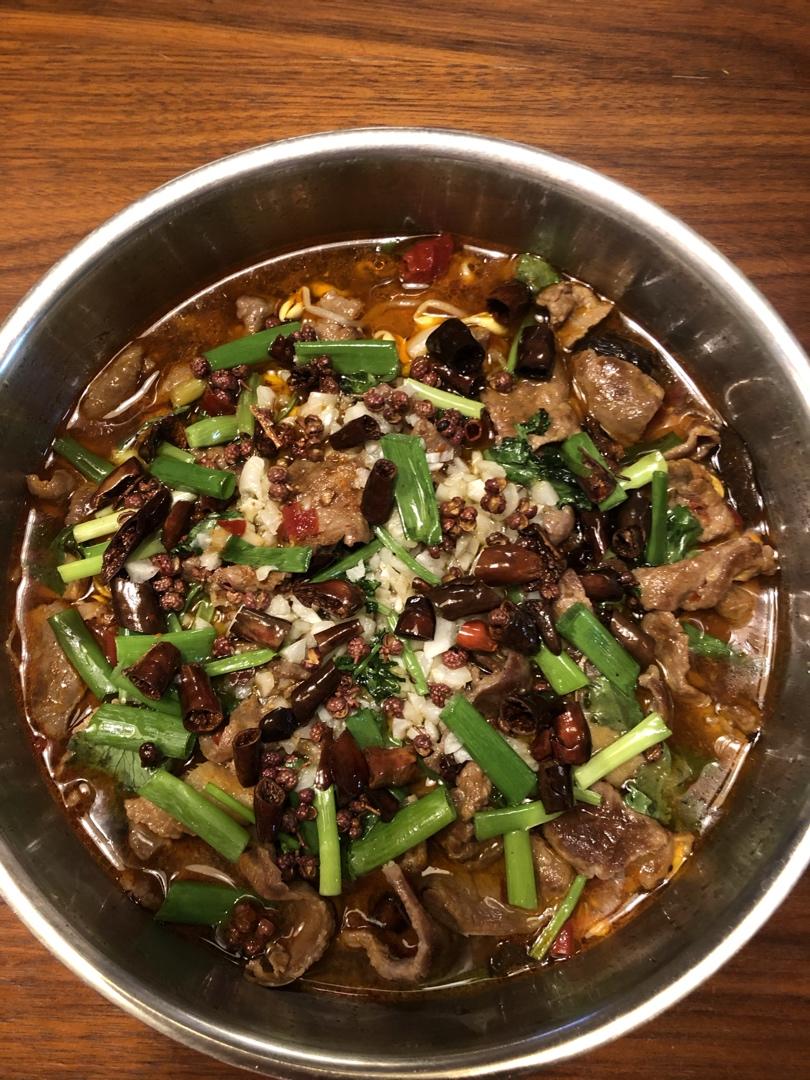 正宗水煮牛肉