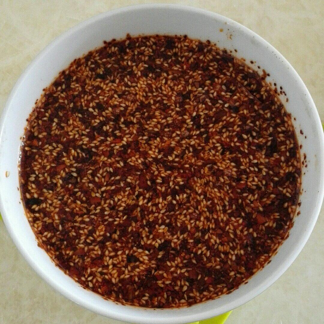 淡烟疏桐做的浓香熟油辣子辣椒油