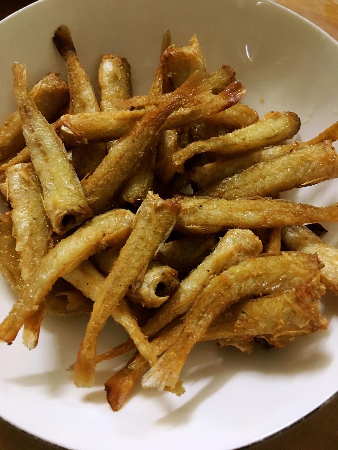 油炸沙尖鱼