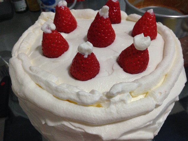 鲜奶油草莓蛋糕