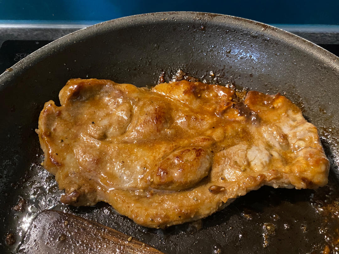 超简单的泰式猪颈肉