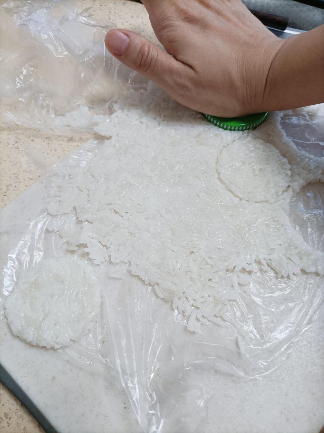 自制剩米饭锅巴