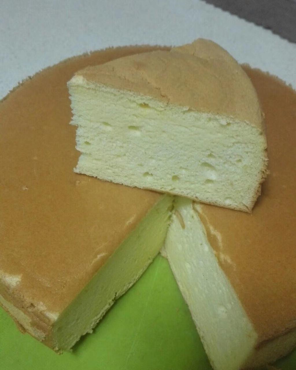 烤箱做蛋糕（戚风蛋糕的做法）