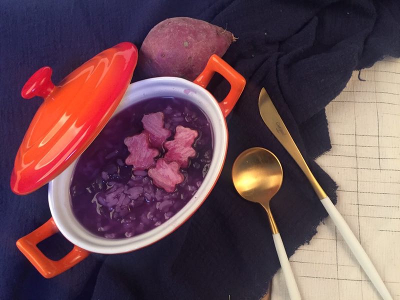 紫薯米粥适合七月龄以上的宝宝