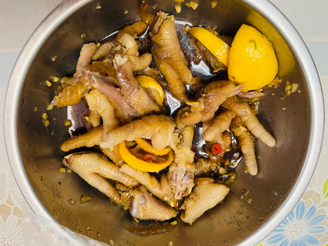 【柠檬酸辣鸡爪】自制超级无敌美味的网红鸡爪