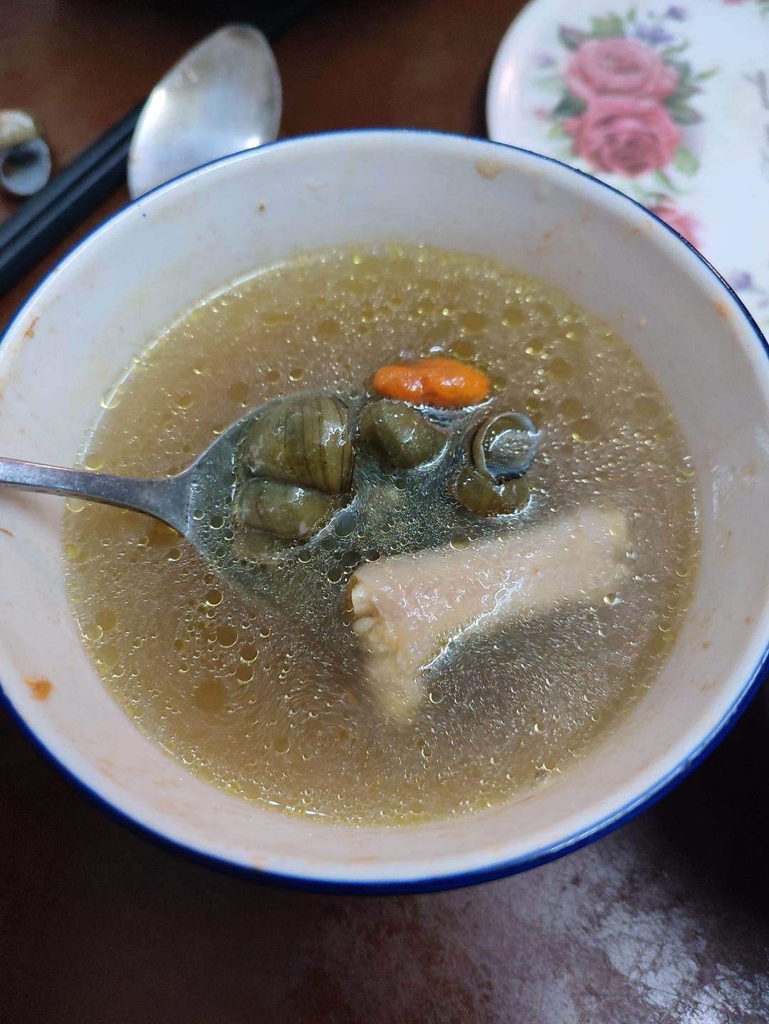 田螺煲鸡