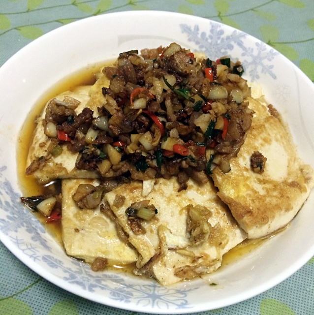香喷喷的油煎豆腐