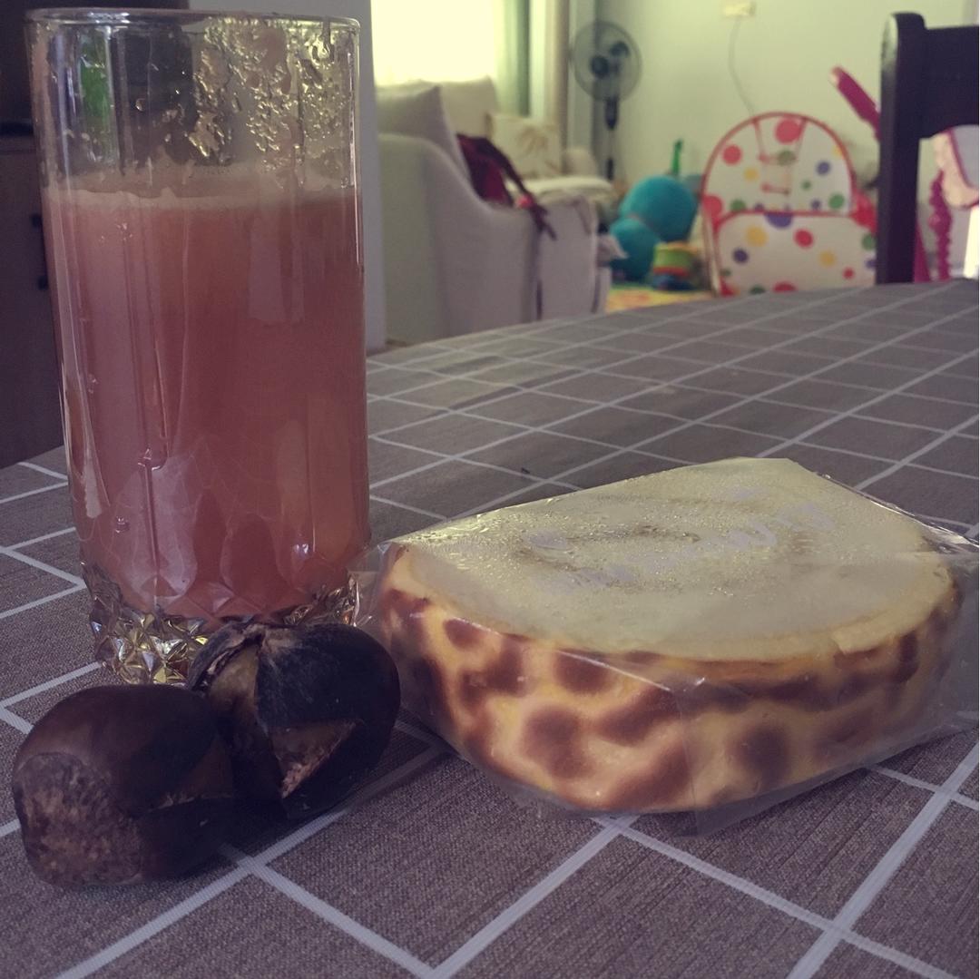 鲜榨石榴汁