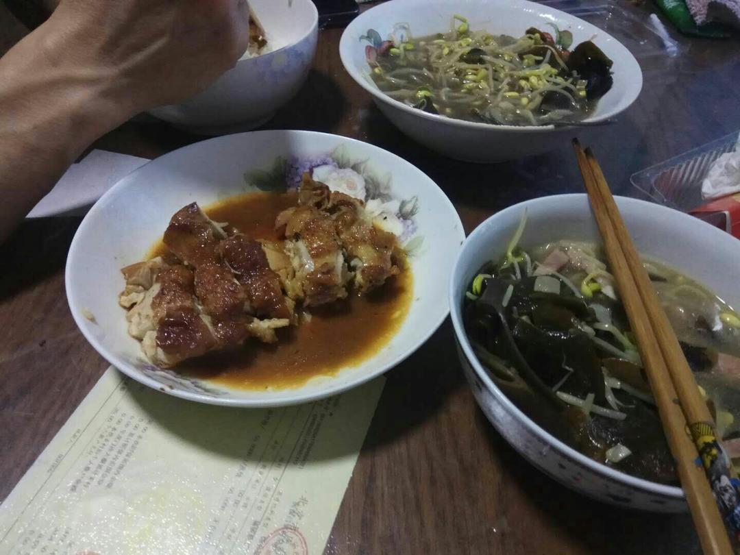 黑椒鸡腿饭