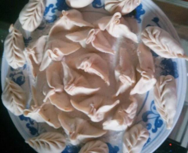 香菇肉馅饺子的做法