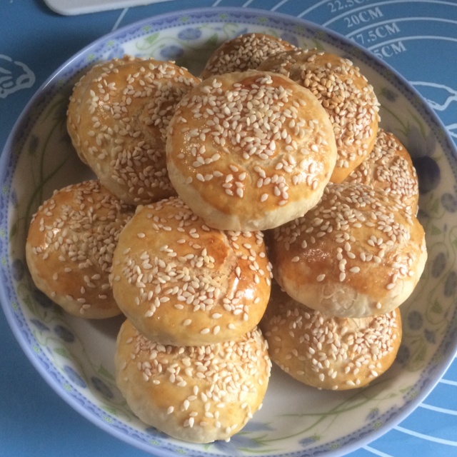 蛋黄酥：抹茶酥：（奶黄味）