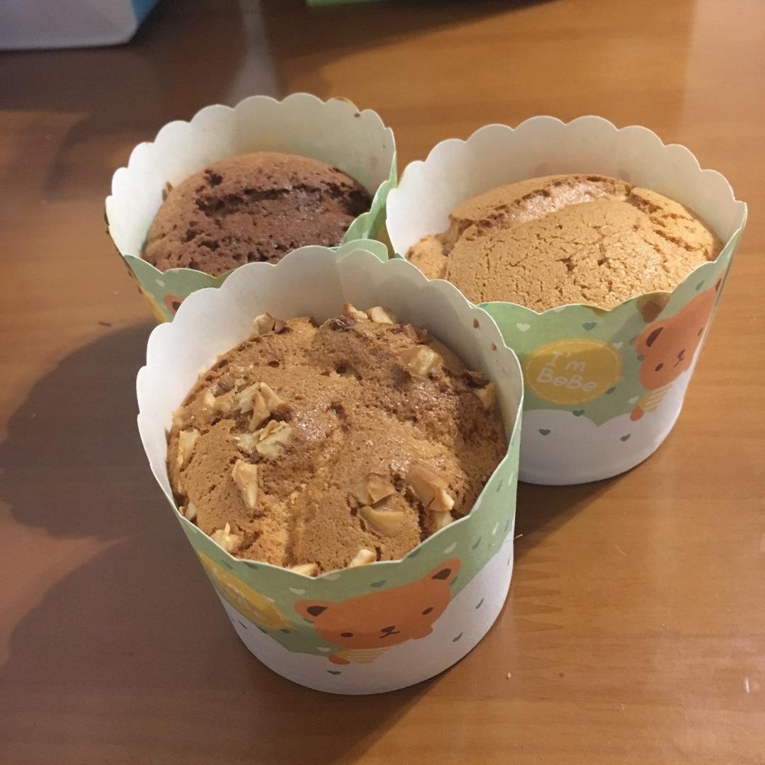 炼乳纸杯蛋糕
