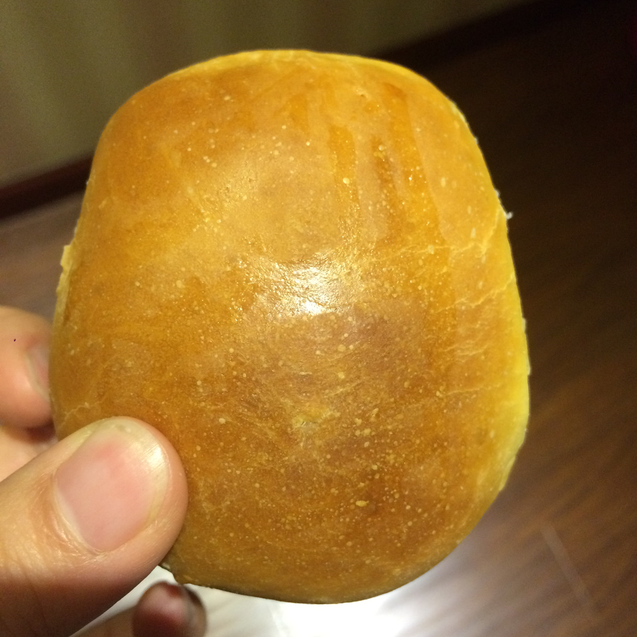 大人小孩都爱不释口的【蜂蜜牛奶小餐包】