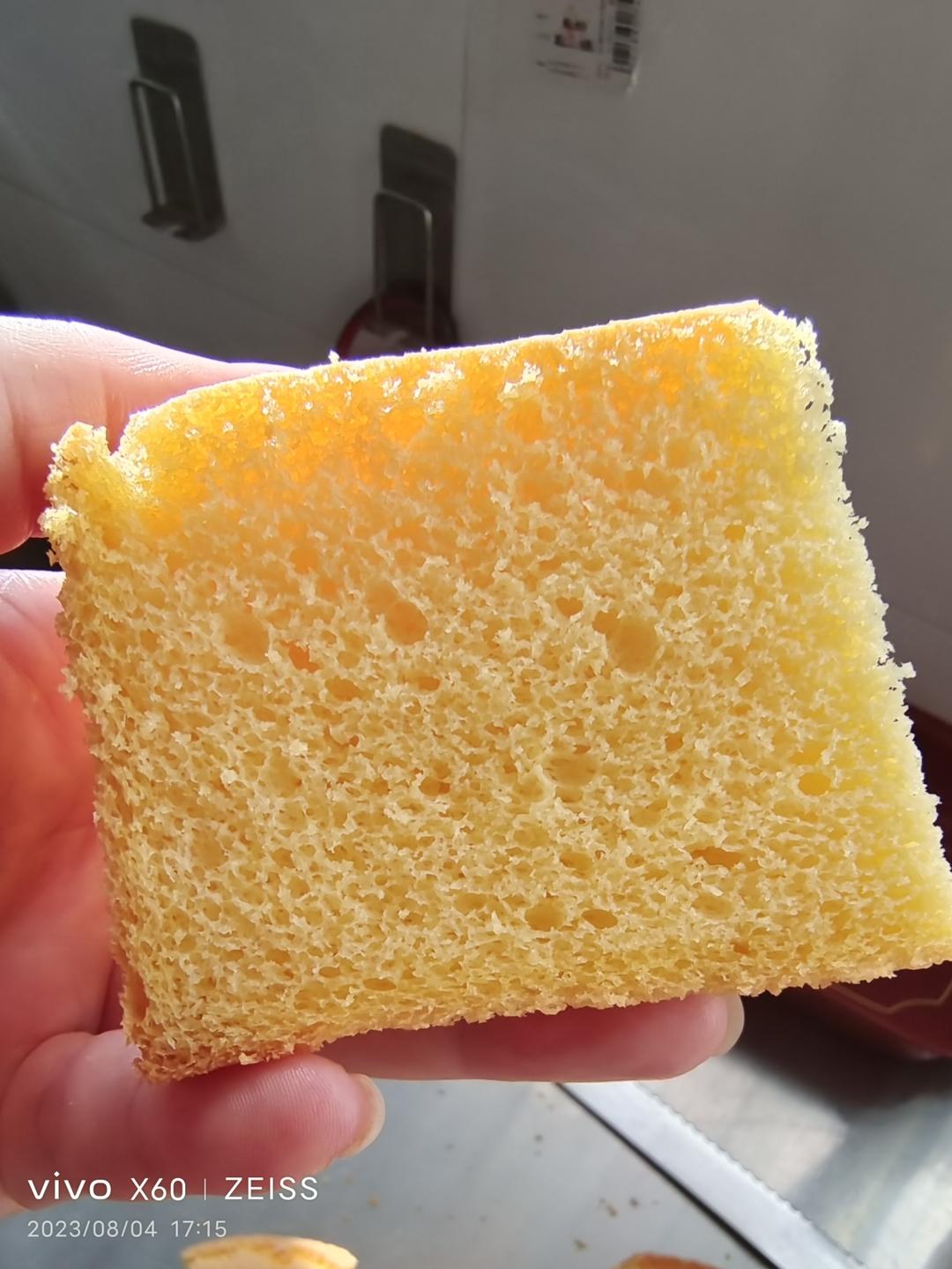 不塌不缩六寸戚风蛋糕