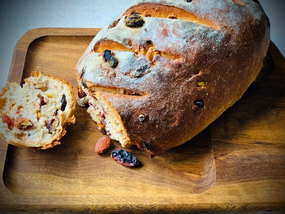 全麦葡萄干面包