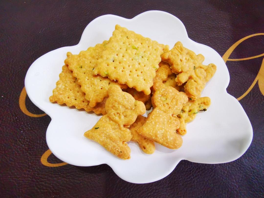 嘎嘣脆——香葱苏打饼干
