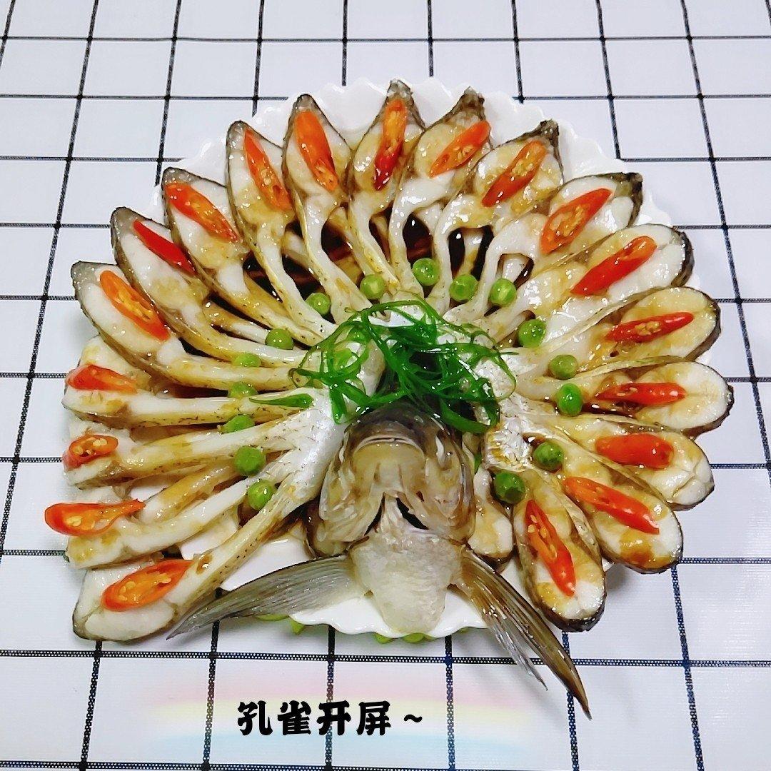 孔雀开屏清蒸鱼