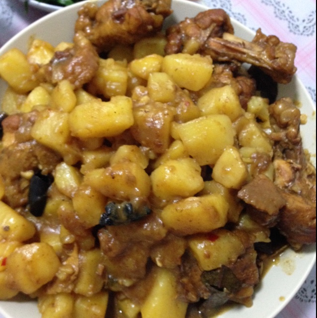 红烧土豆炖鸡腿