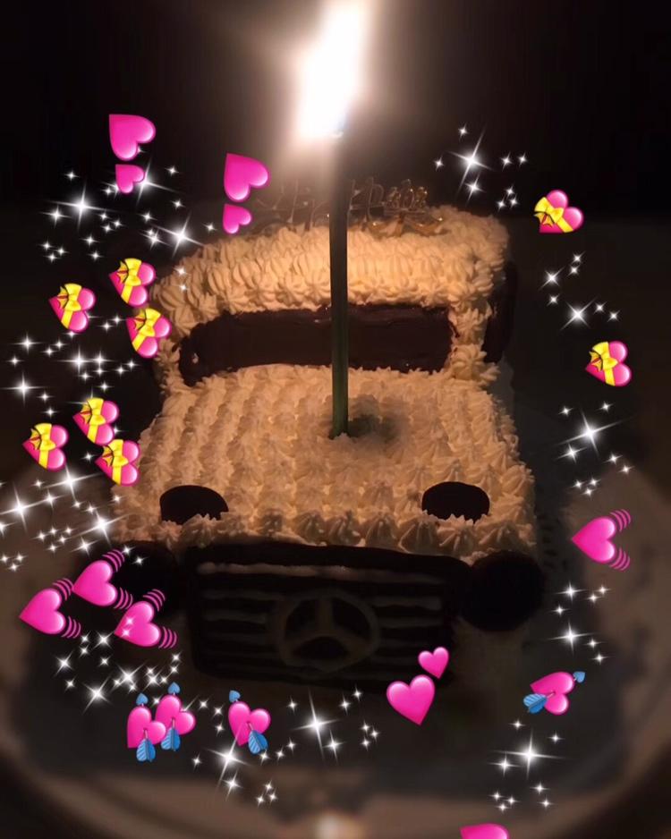 汽车生日蛋糕