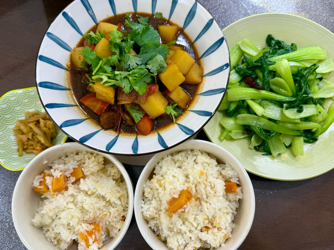 番茄土豆炖牛腩