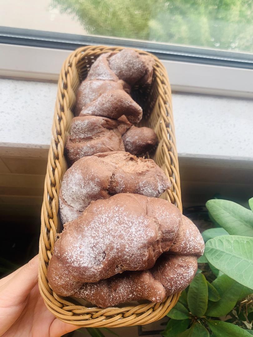 巧克力牛角包