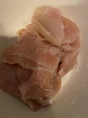 腌制鸡排 —鸡胸肉的做法 步骤1