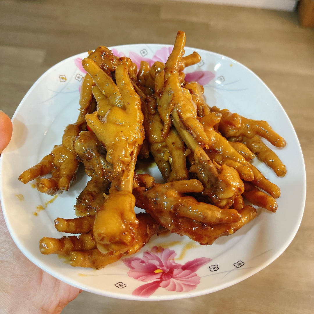 香辣烧鸡爪