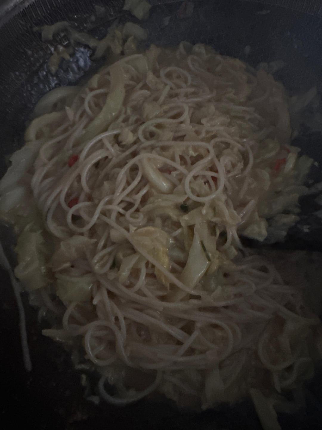 最近爱吃粉丝粉条～包菜炒粉丝